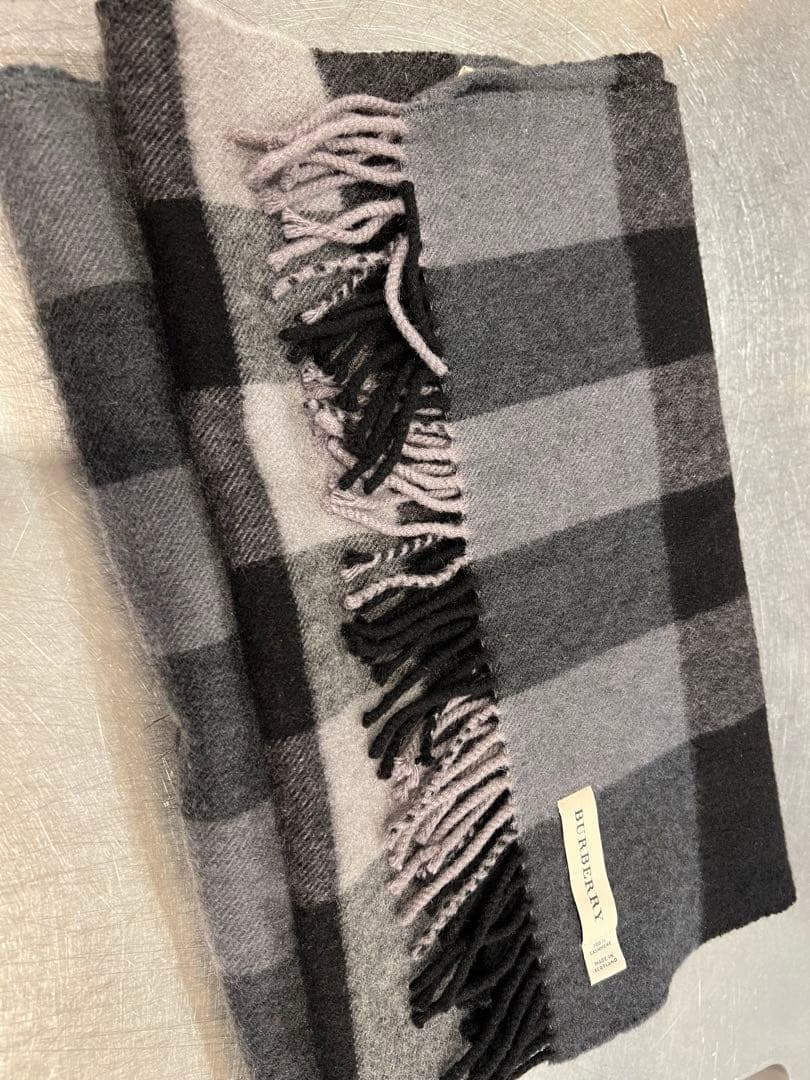 BURBERRY 100% CASHMERE チェックマフラー