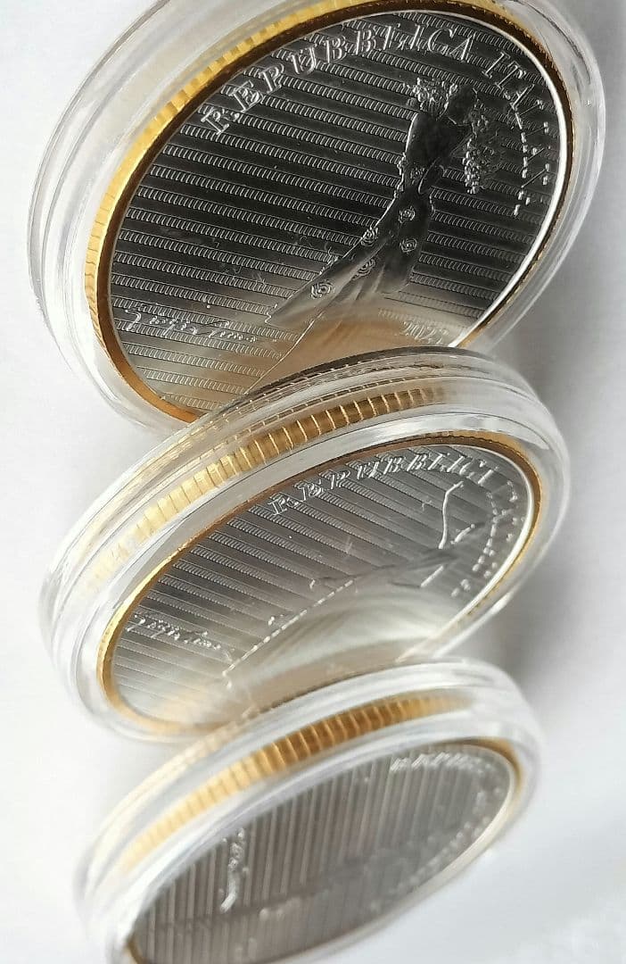 ジョルジオ・アルマーニ銀貨（5€3枚セット）イタリア2023年　超希少❗️