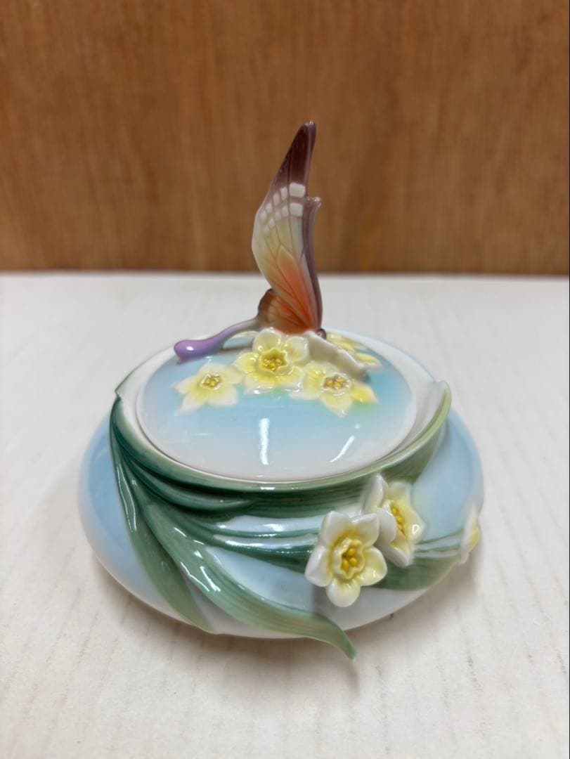 フランツコレクション バタフライ小物入れ　1個