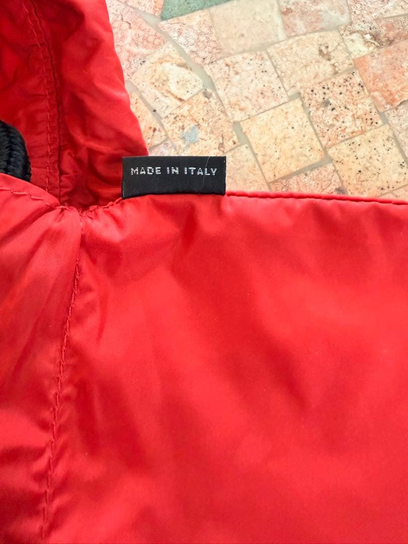 MIU MIU レッドバックパック