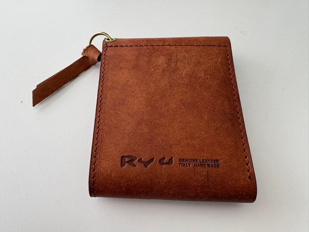 【美品】Ryu 2つ折り財布 レザー