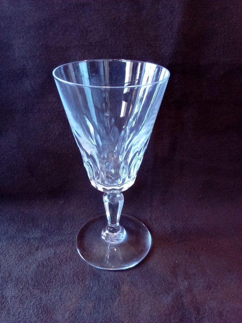 フランス オ—ルドバカラ ワイングラス 「カルカソンヌ」