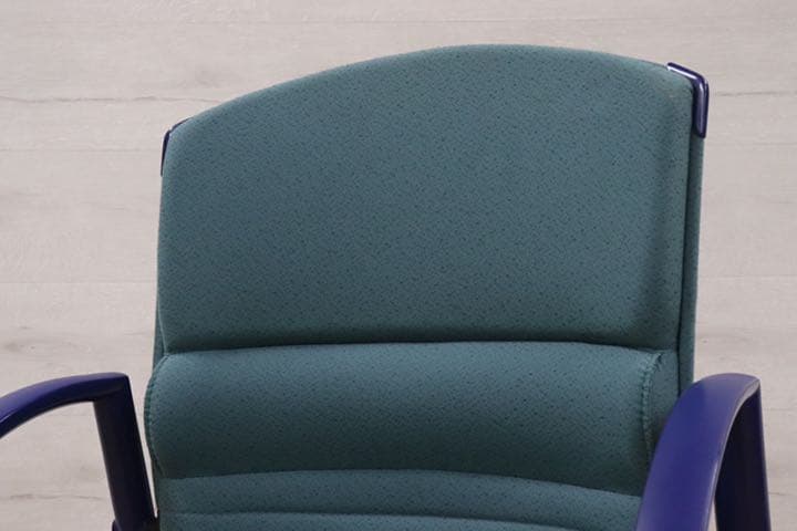 GMDKS293N○ giroflex / ジロフレックス 44 キャスターチェ