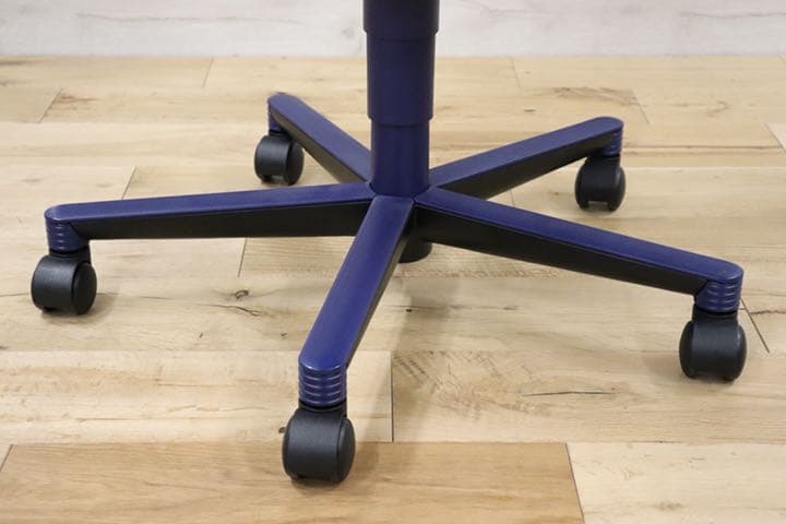 GMDKS293N○ giroflex / ジロフレックス 44 キャスターチェ