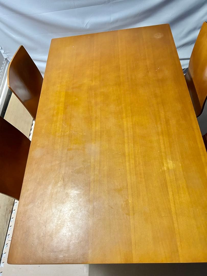 310 ニトリ ダイニングテーブル 幅135 木製 食卓 北欧風 ナチュラル　a