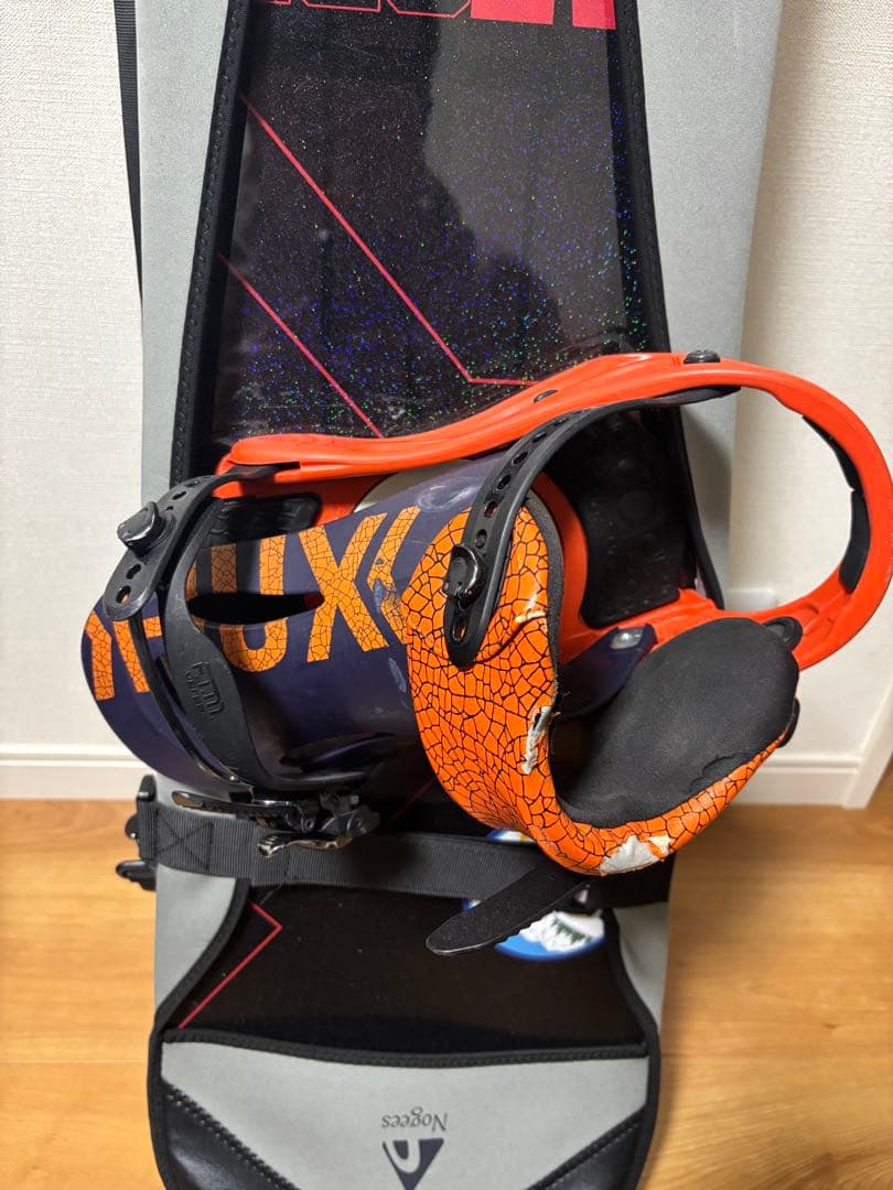 011 FLATSPIN148cmスノーボード FLUXPRビンディング