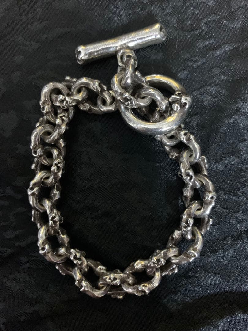 レア！サーティーンデザインズシルバー チェーンブレスレット トグル式スカル&ユリ