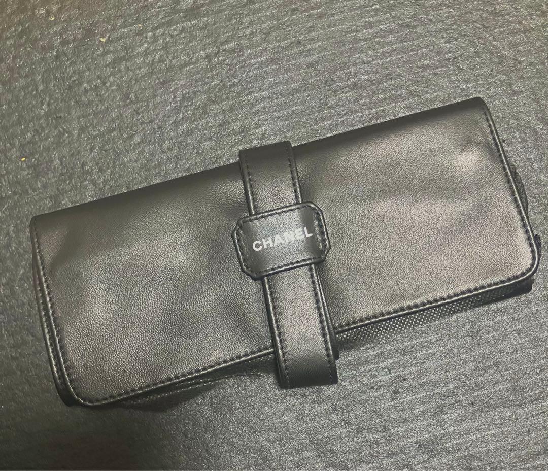 CHANEL ブラックレザー 折りたたみ　アクセサリー　ポーチ　新品未使用