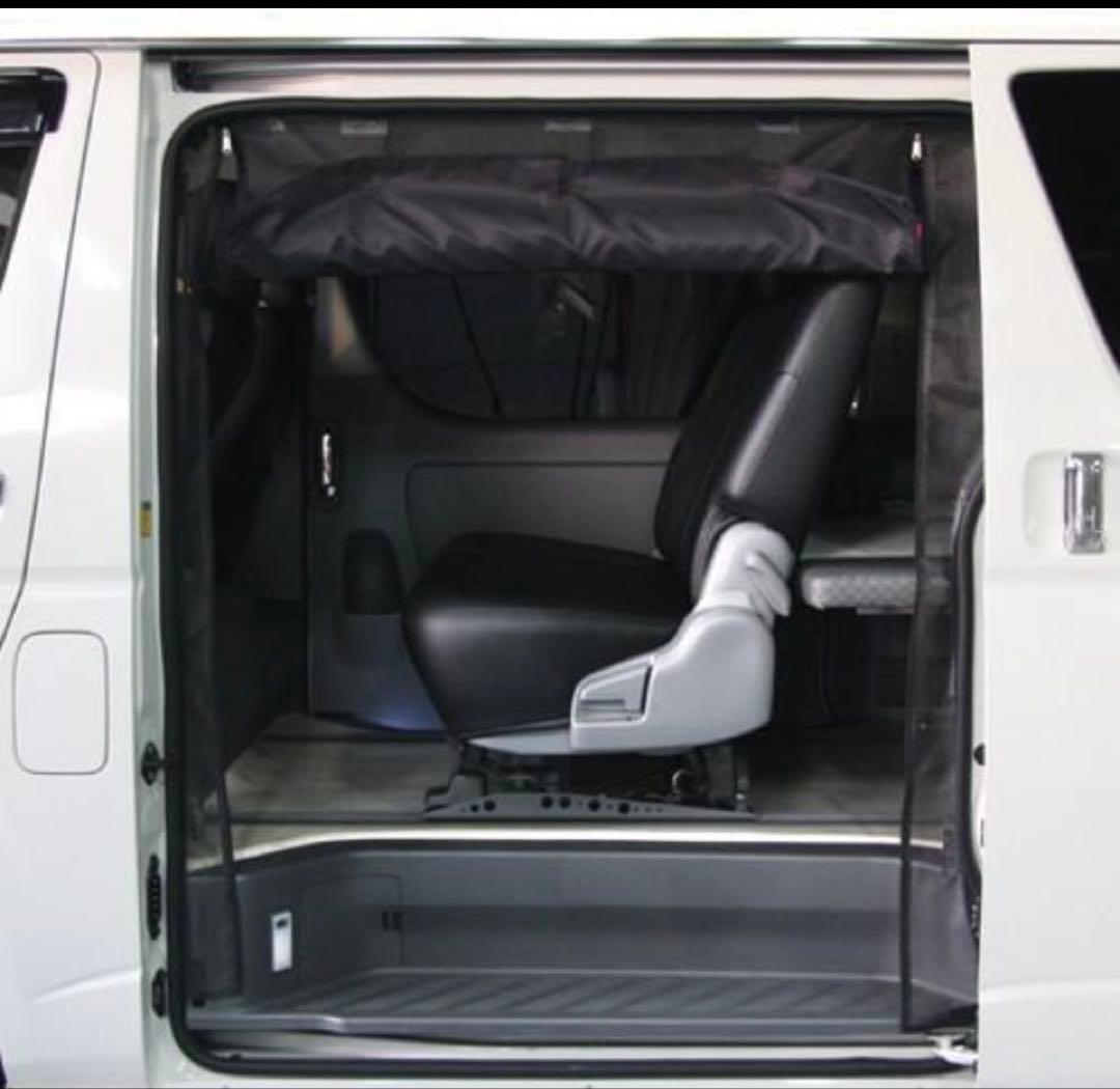 ハイエース　防虫ネット　ユーアイビークル　新品　サンシェード　テールランプ　10