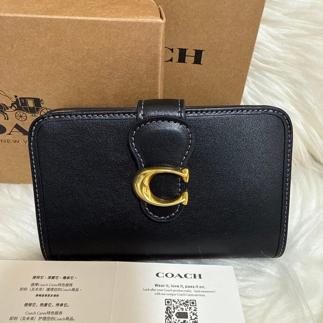 COACH ブラックレザー 二つ折り財布
