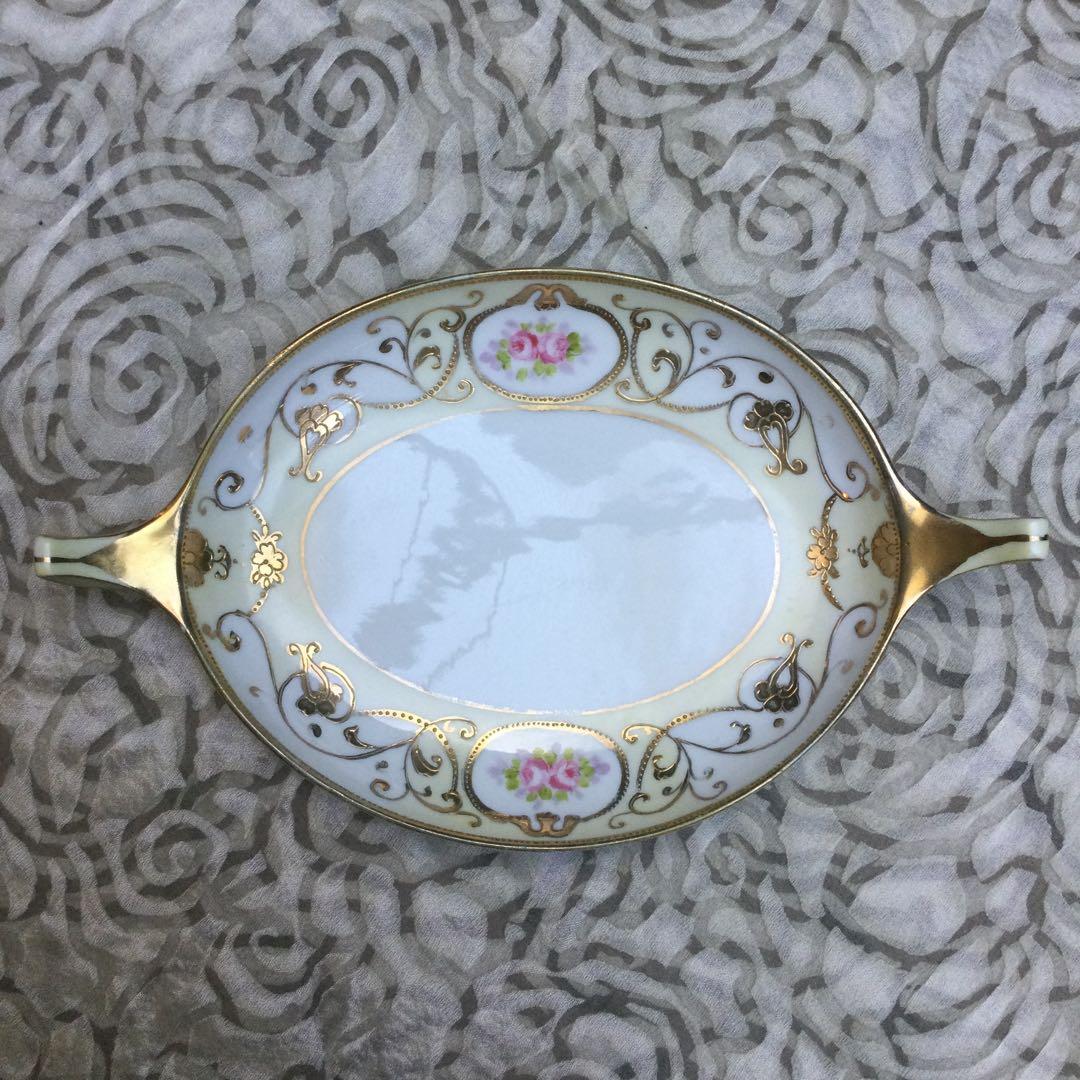 オールドノリタケ　金色装飾のオーバル皿、金点盛り