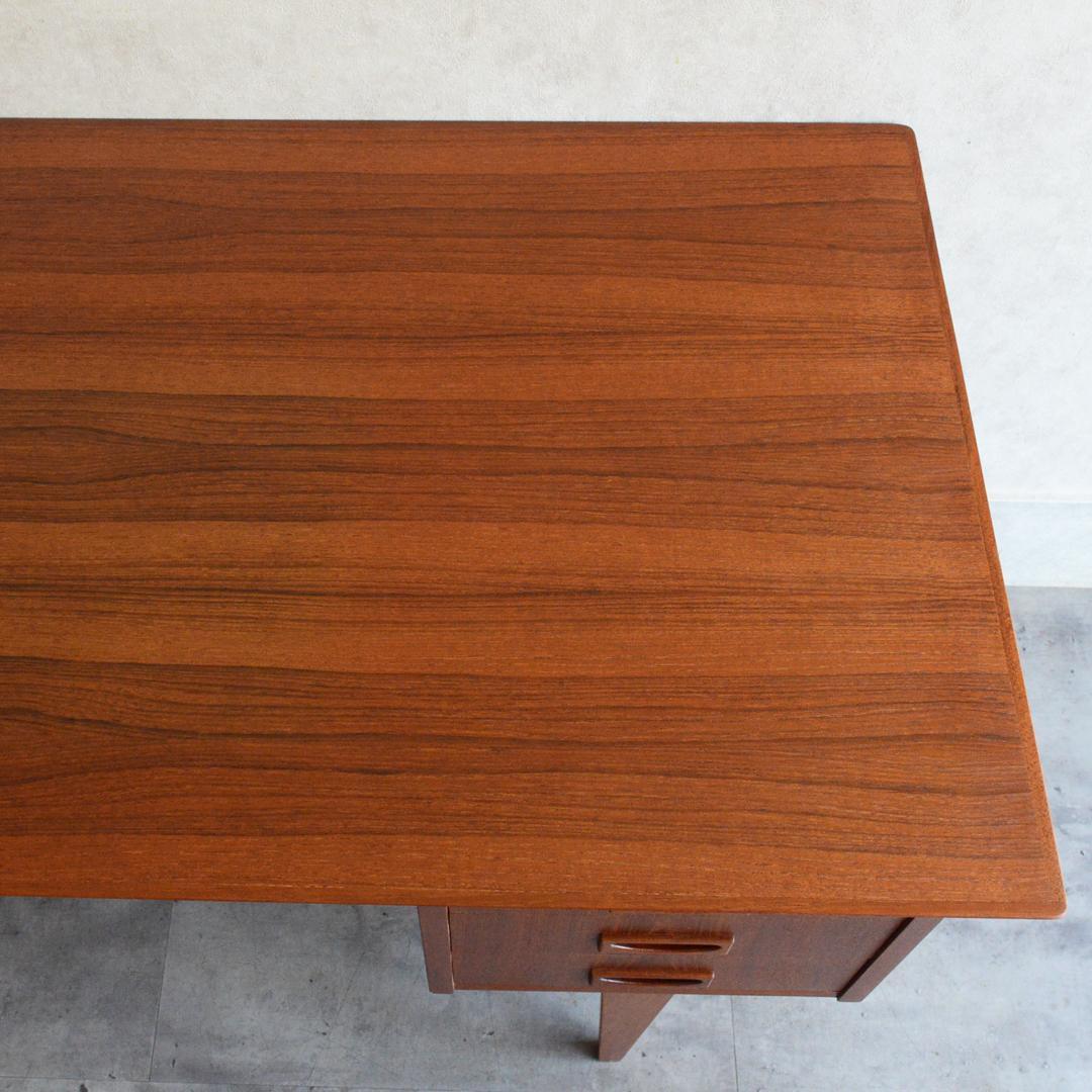 シロップデンマーク 北欧ヴィンテージ チーク デスク 鍵付 北欧家具 机