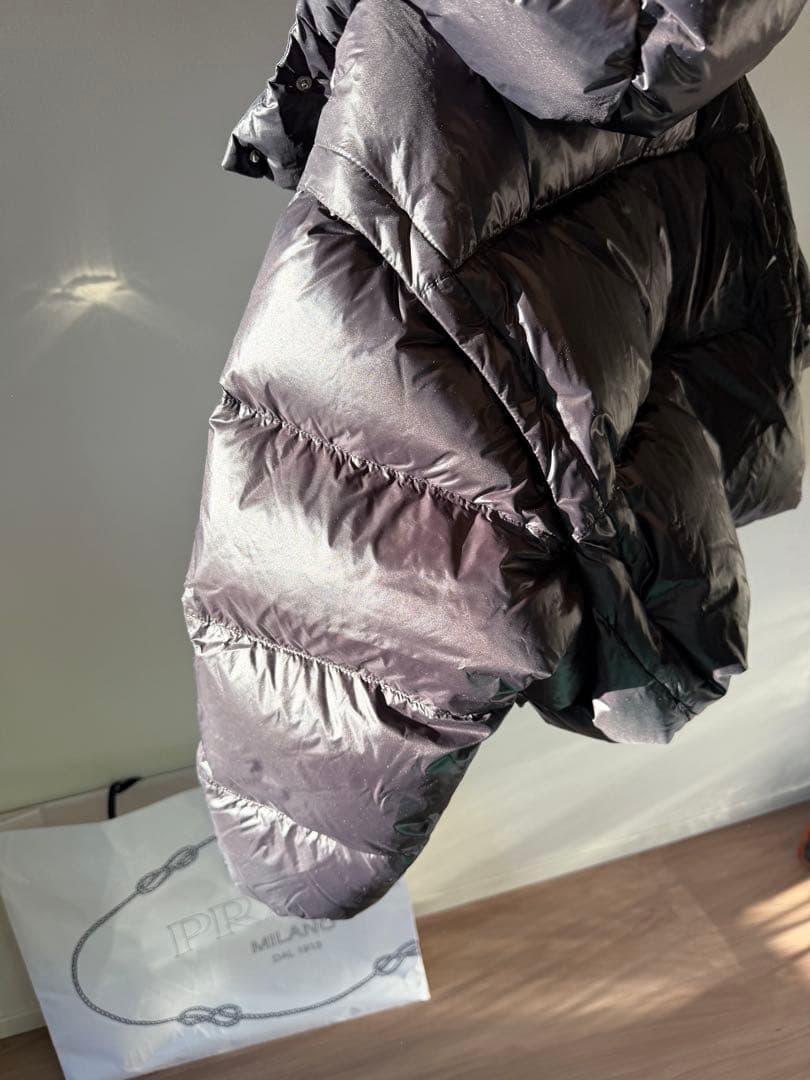 は*む様 最安値　PRADA ブラック ダウンジャケット　ショートダウン　38