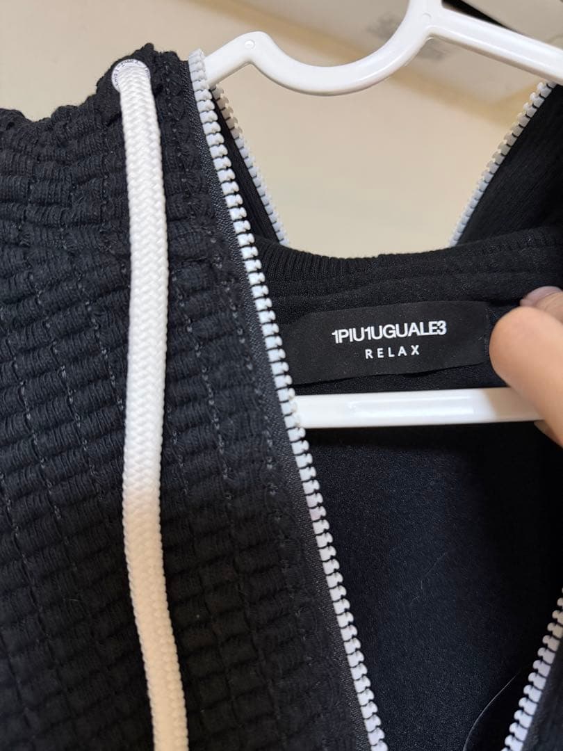 1PIU1UGUALE3 ウノピュウ relaxリラックス ワッフルリブパーカー