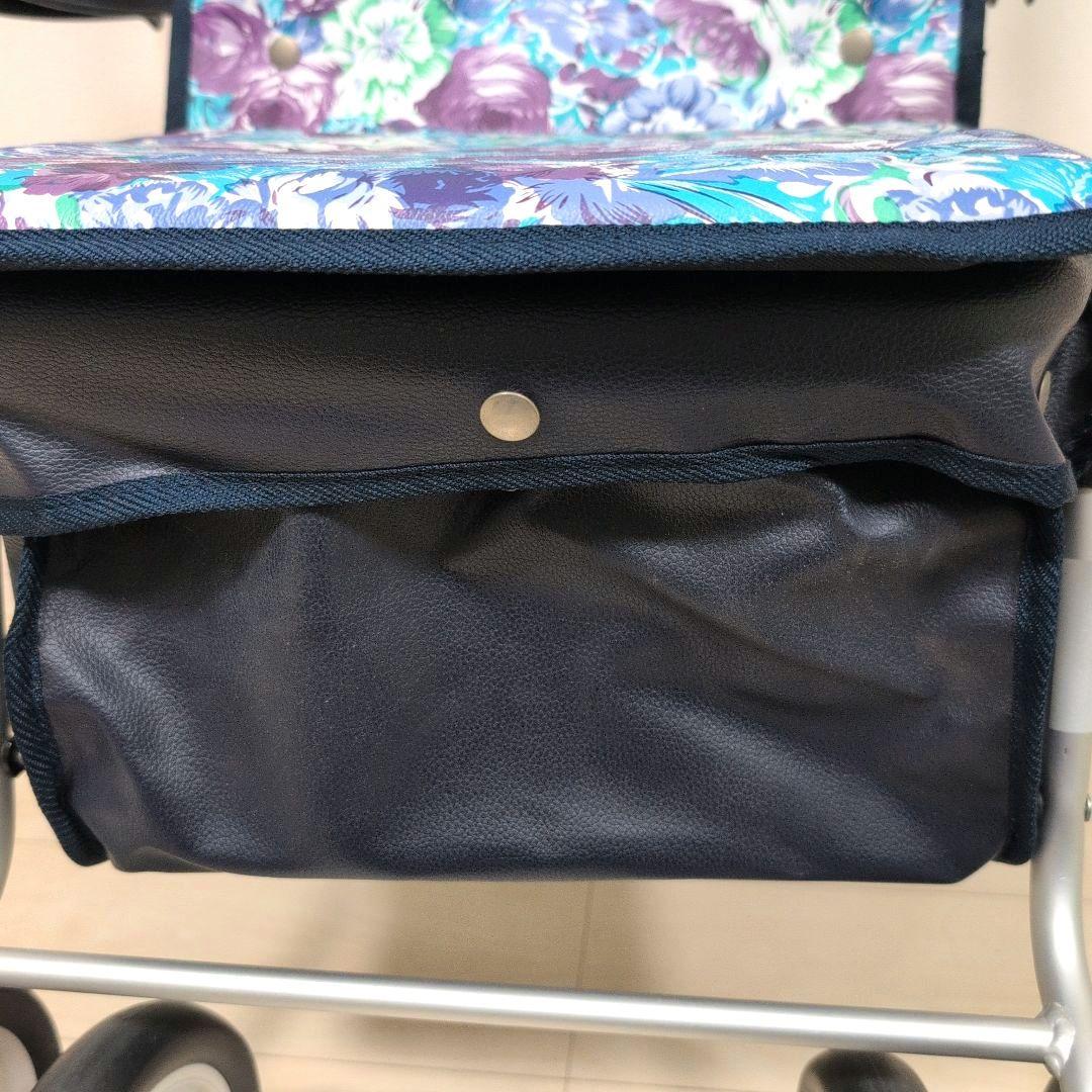 幸和製作所　ウォーキングステッキキャスター(杖立て付) 300