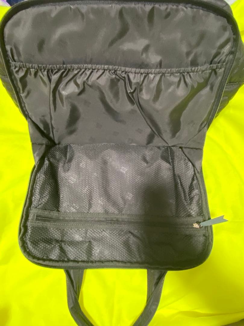 マリークワント　キルティング2wayボストンバック