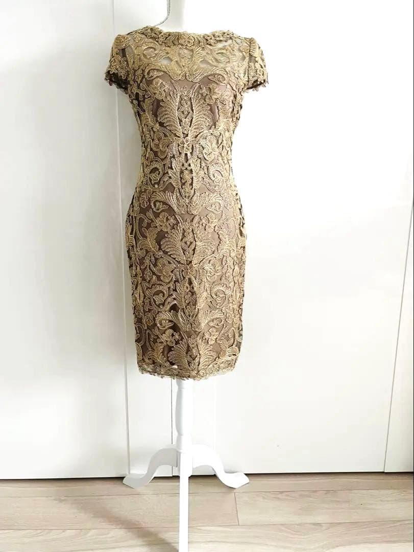 Tadashi Shoji 刺繍入りドレス US 2