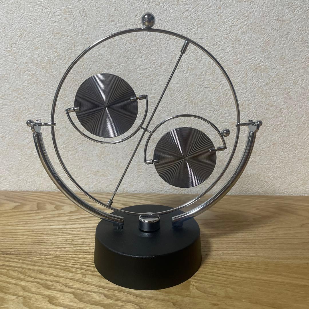 シルバーディスクオブジェ　キネティックアート