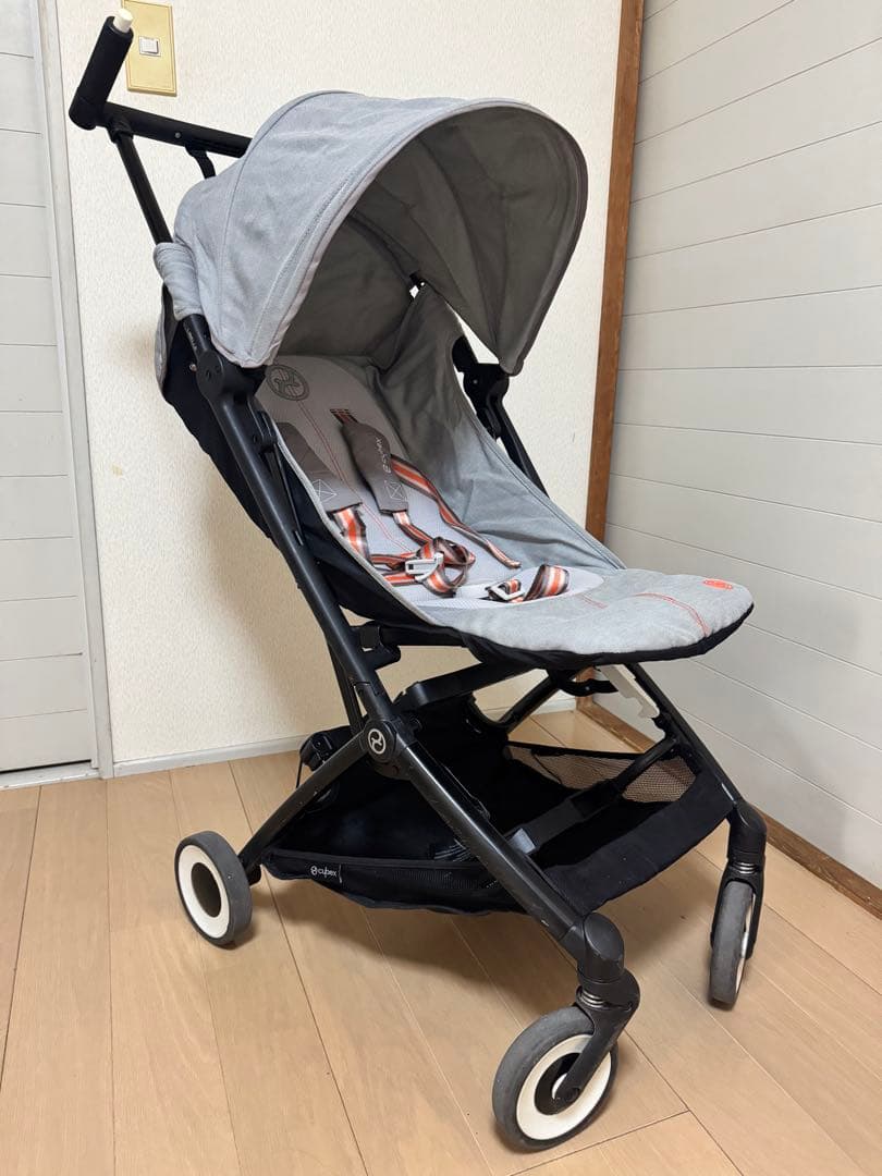 Cybex LIBELLE 2022年モデル、レインカバー付