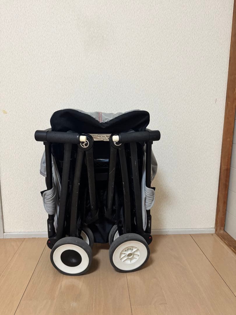 Cybex LIBELLE 2022年モデル、レインカバー付