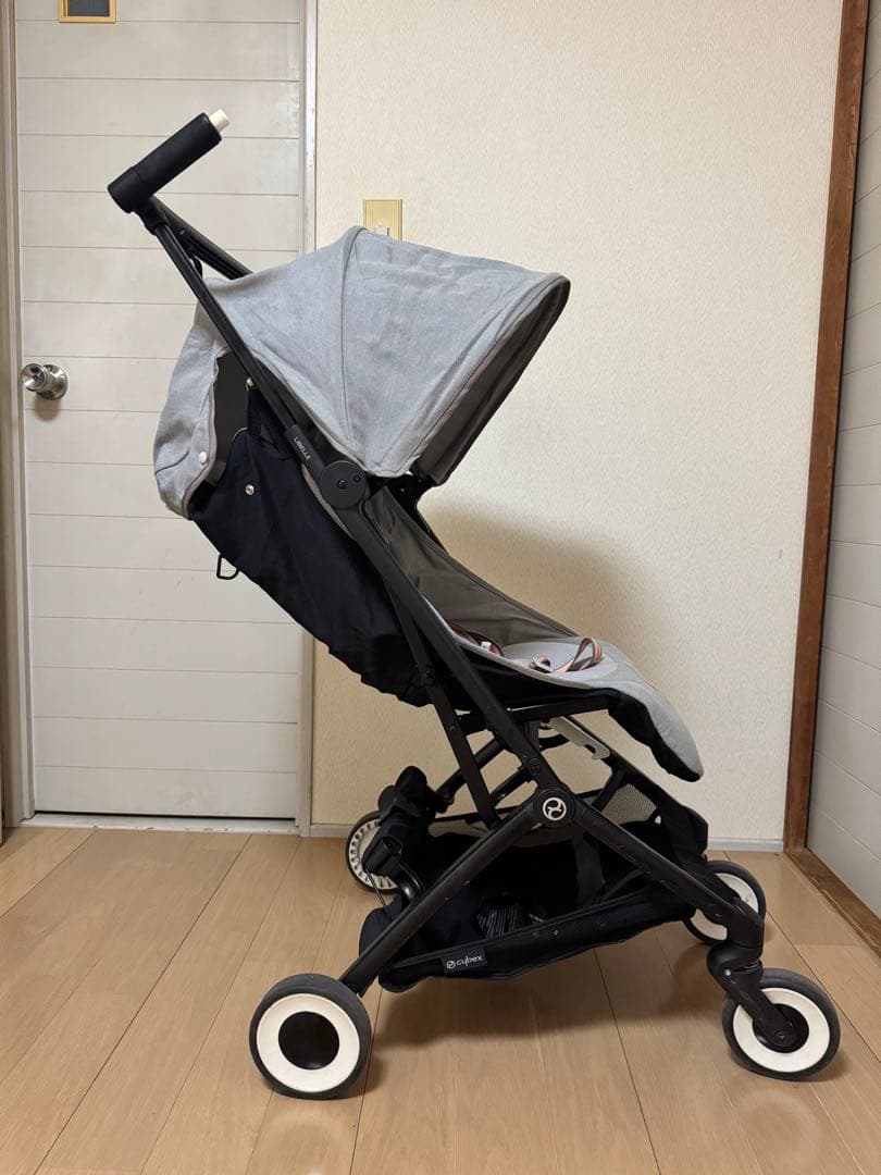 Cybex LIBELLE 2022年モデル、レインカバー付