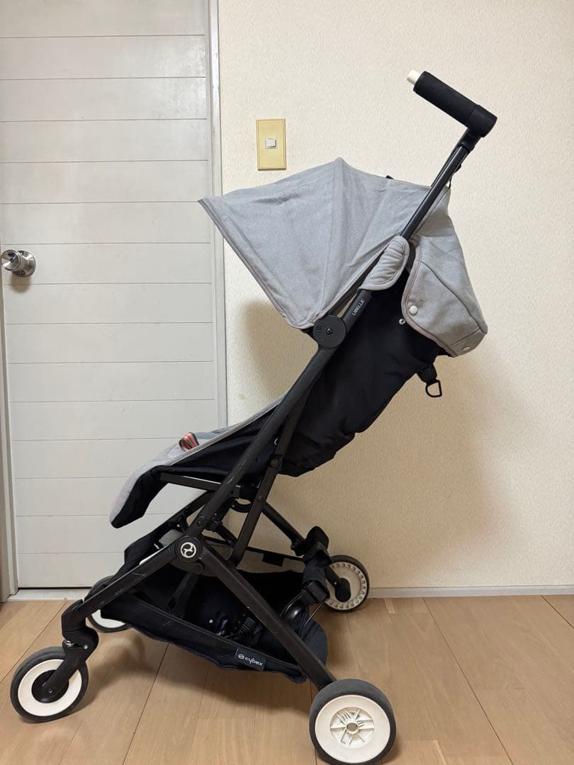 Cybex LIBELLE 2022年モデル、レインカバー付