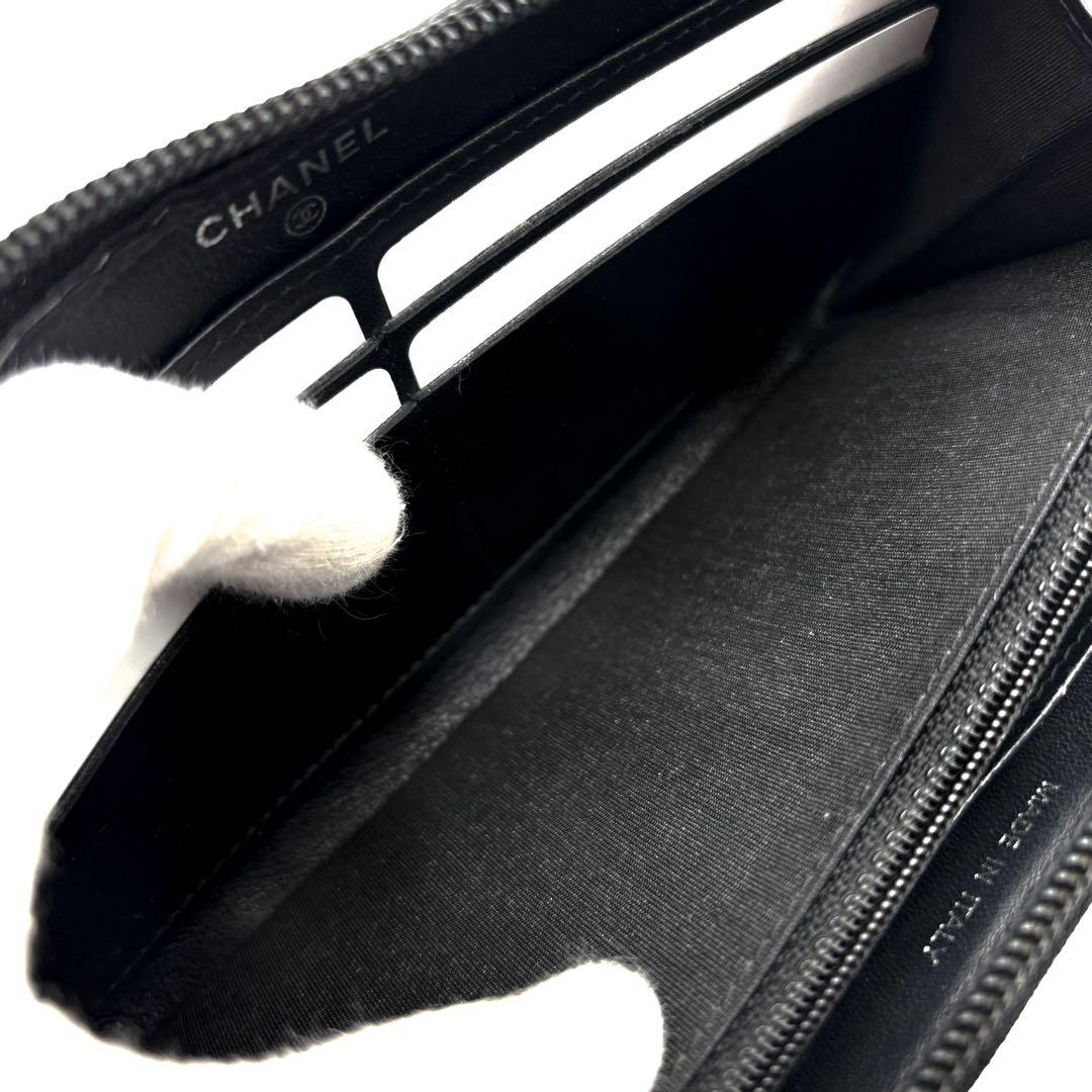 【極美品✨新型】シャネル 長財布 ココステッチ キャビア ラウンドジップ 黒