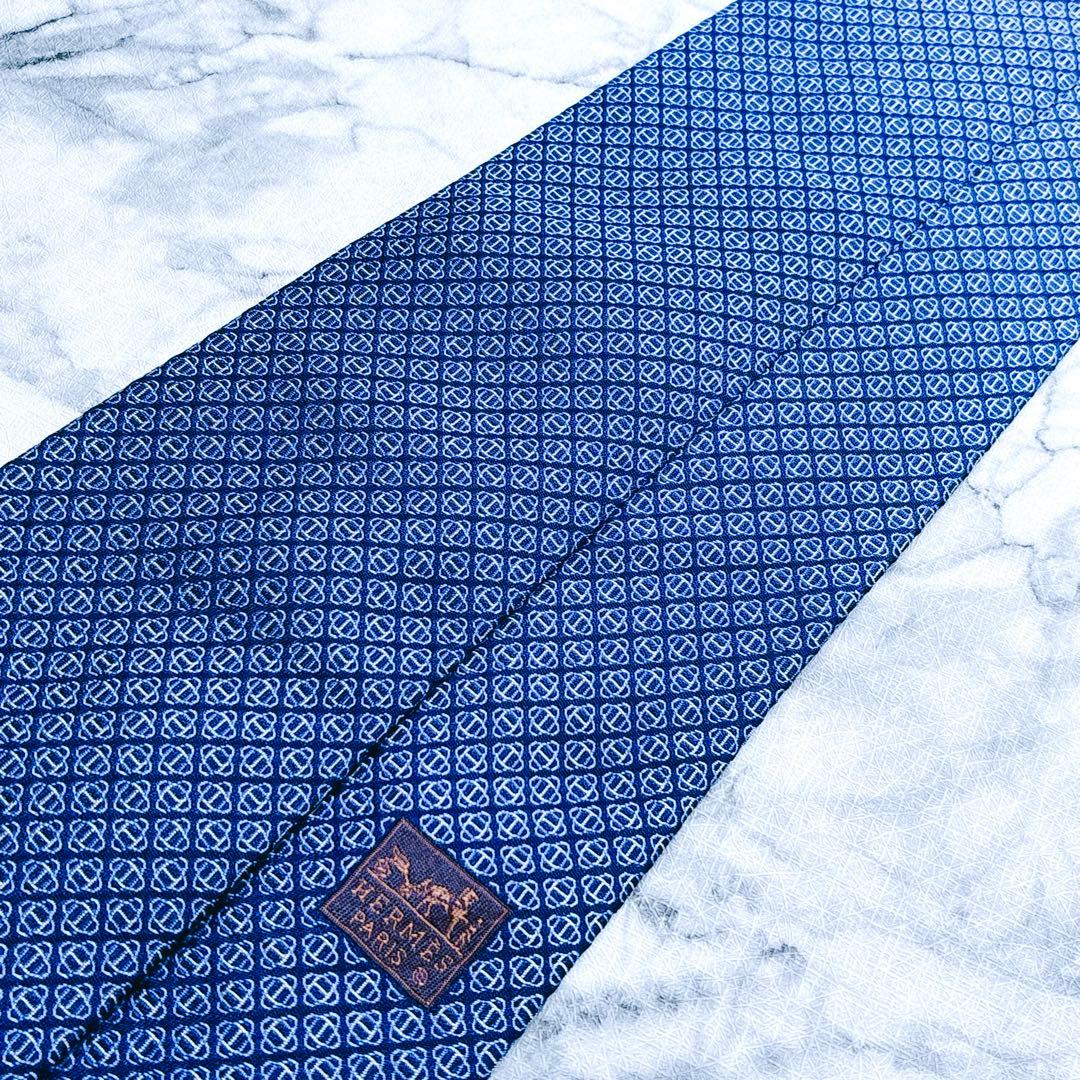 ✨未使用✨エルメス　クロスシェーヌダンクル　総柄　ジャガード　ブルー　ネクタイ