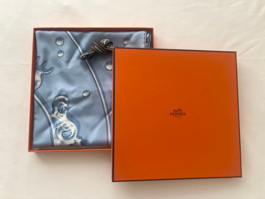 【美品】HERMES　エルメス　 銀の雫　VIF ARGENT　 スカーフ　カレ