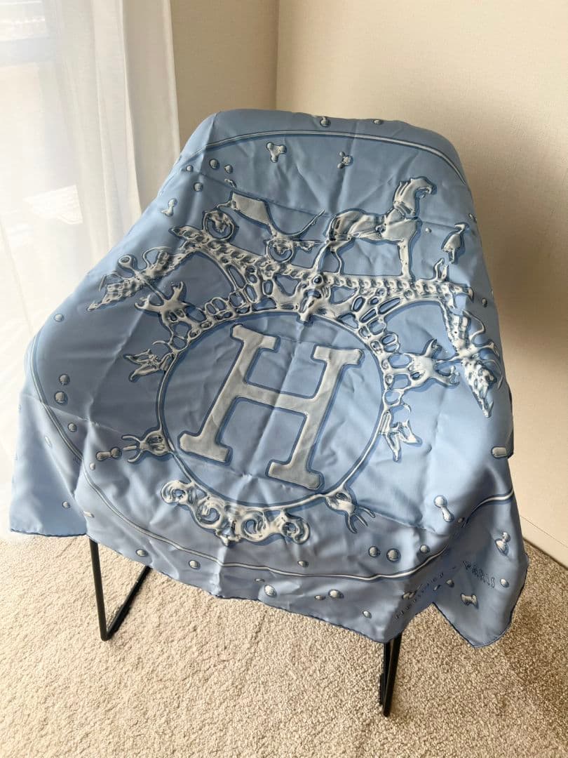 【美品】HERMES　エルメス　 銀の雫　VIF ARGENT　 スカーフ　カレ