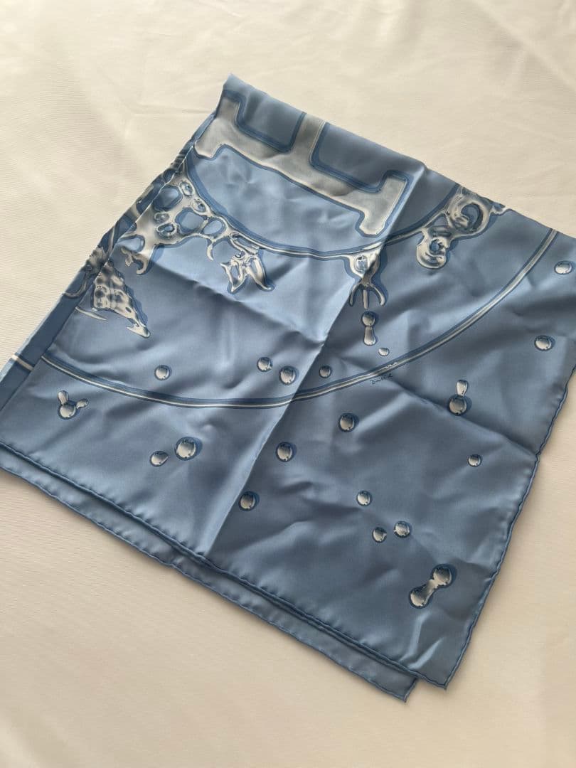 【美品】HERMES　エルメス　 銀の雫　VIF ARGENT　 スカーフ　カレ