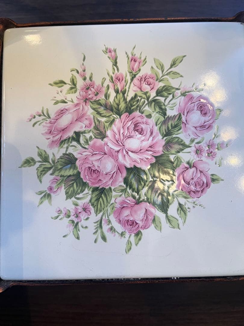 飾り台　２個セット　高さ24㌢横38㌢縦20.5センチ