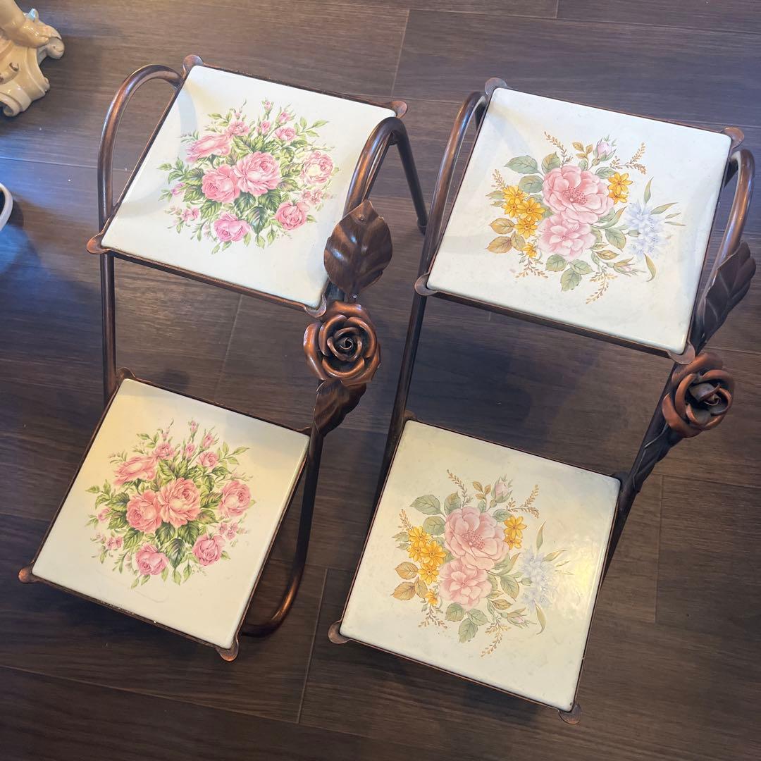 飾り台　２個セット　高さ24㌢横38㌢縦20.5センチ