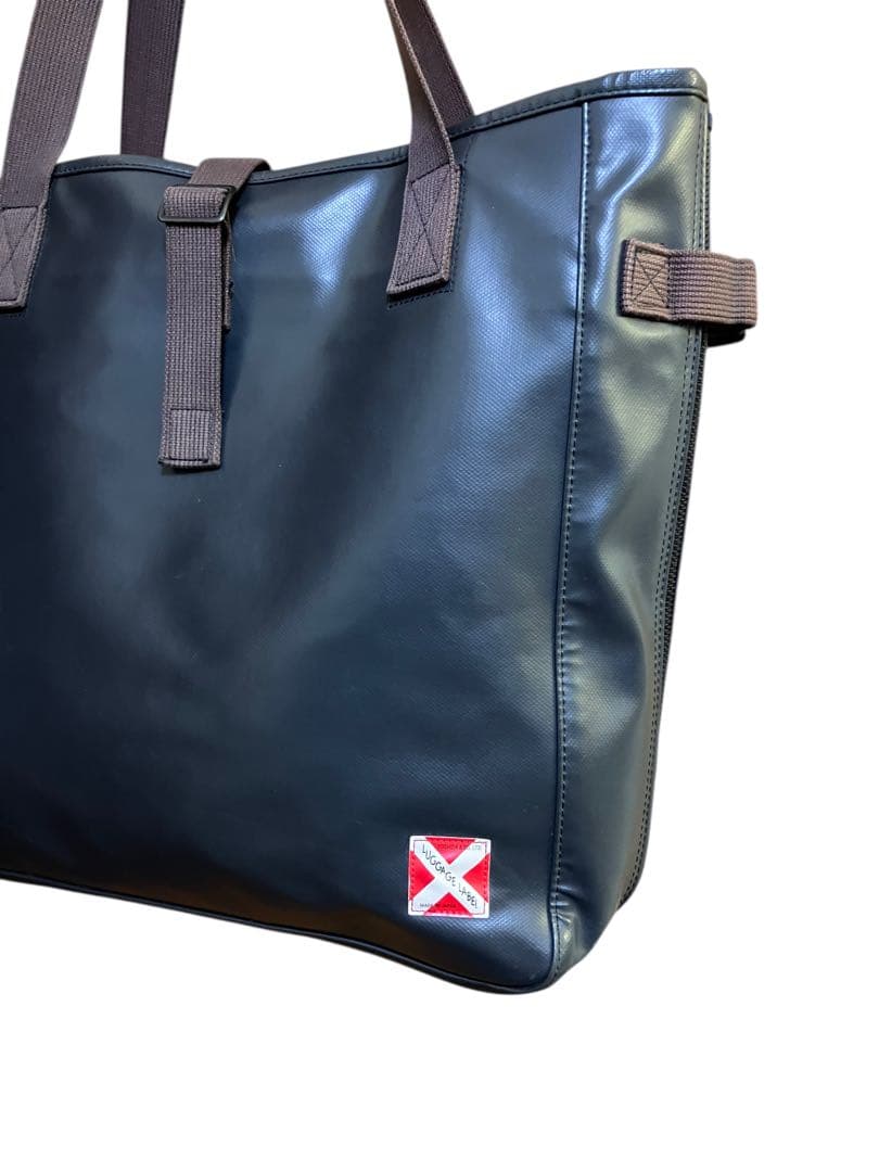 吉田カバン　ラゲッジレーベル　ライナー　赤バッテン　トートバッグ　底に小キズ