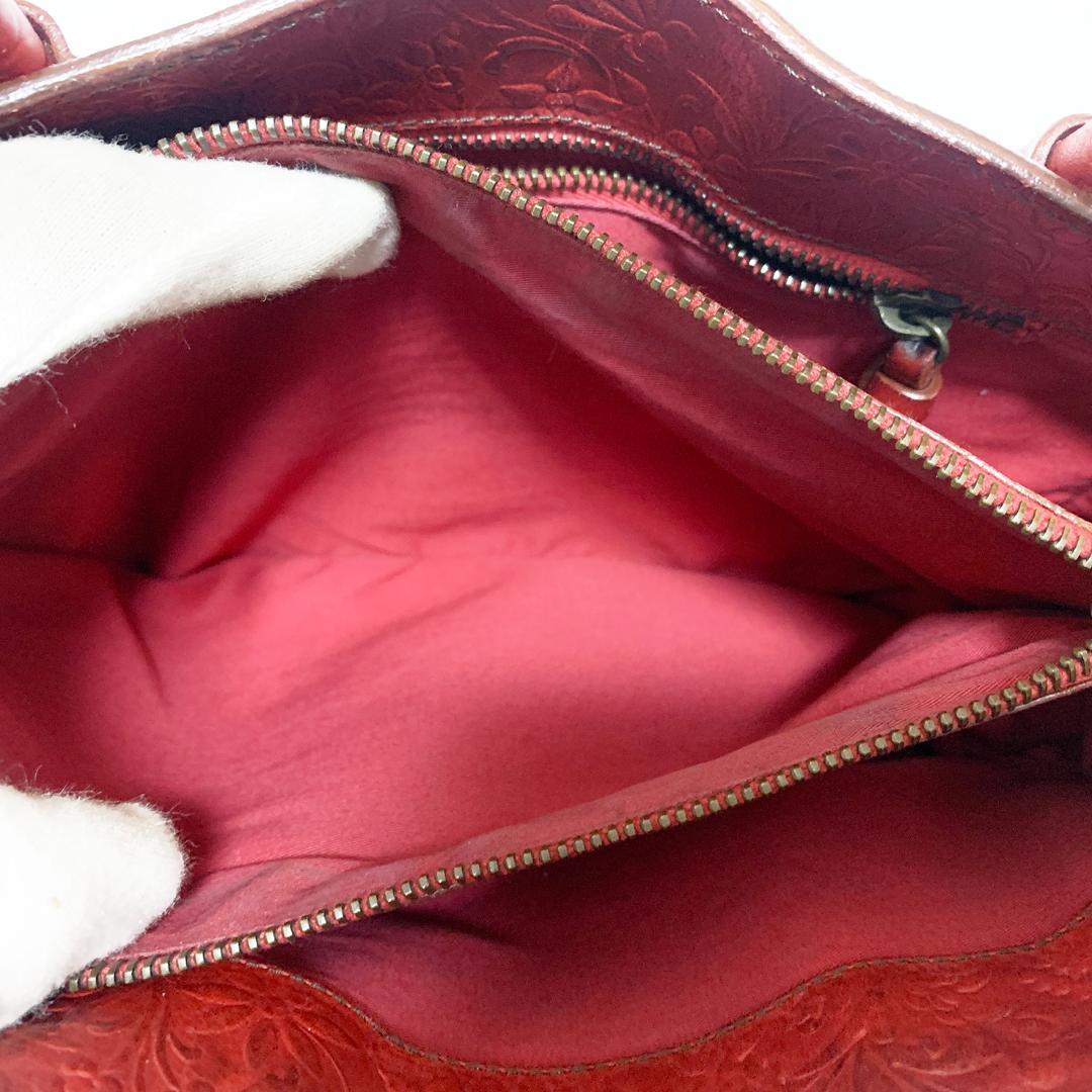 【美品】MIU MIU ミュウミュウ トートバッグ エンボス加工 ロッソ