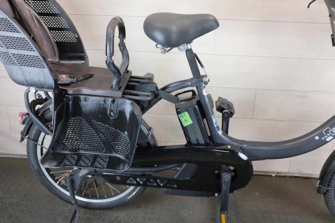 鵜*香様 良品★ヤマハPAS　KISS　20インチ　3段　8.7Ah充電器あり