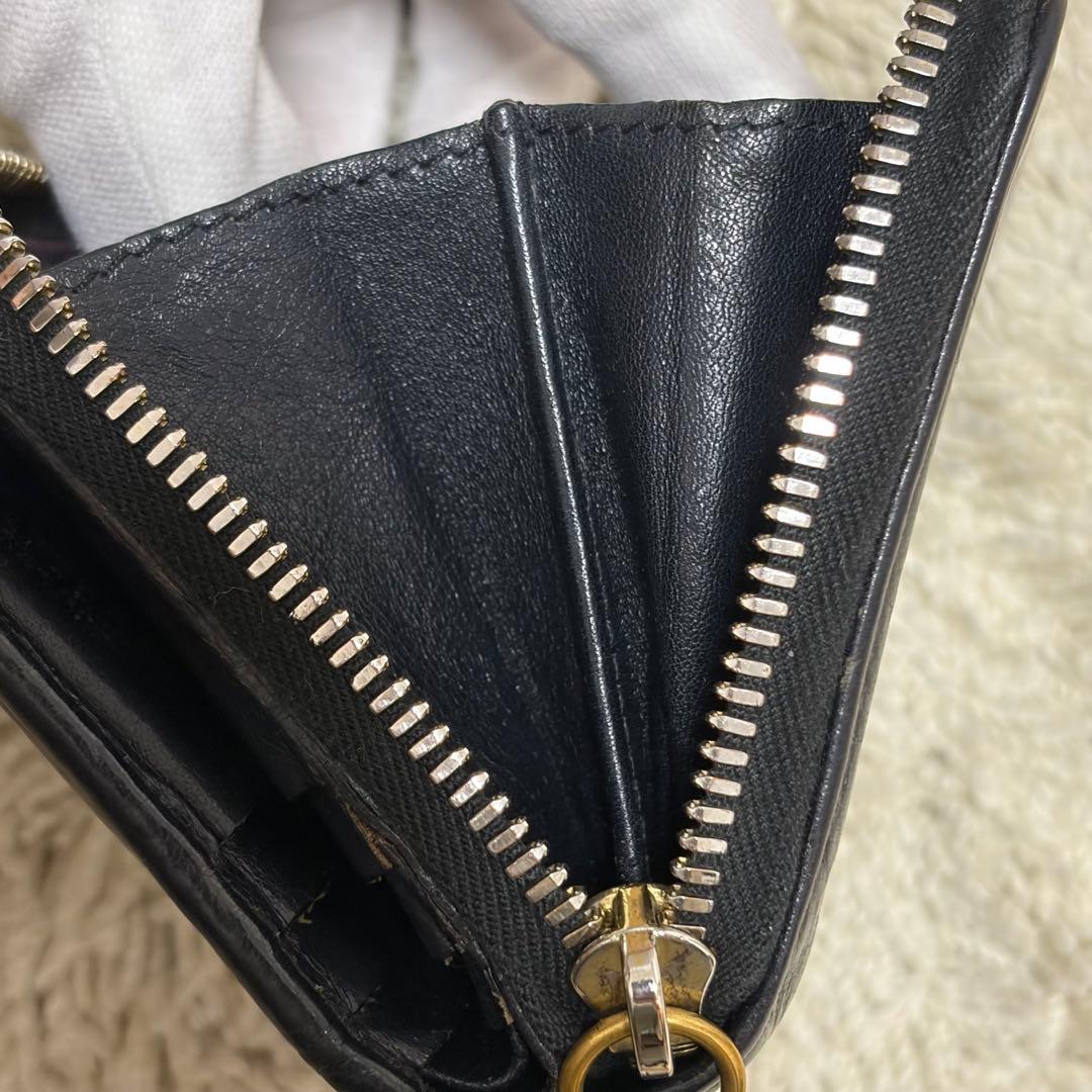 【人気】イルビゾンテ 二つ折り財布 ブラック レザー シボ 金ボタン