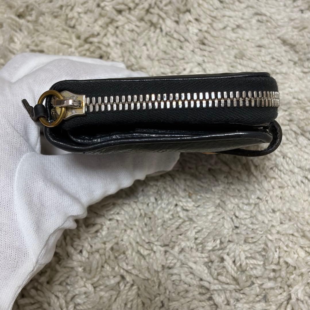 【人気】イルビゾンテ 二つ折り財布 ブラック レザー シボ 金ボタン