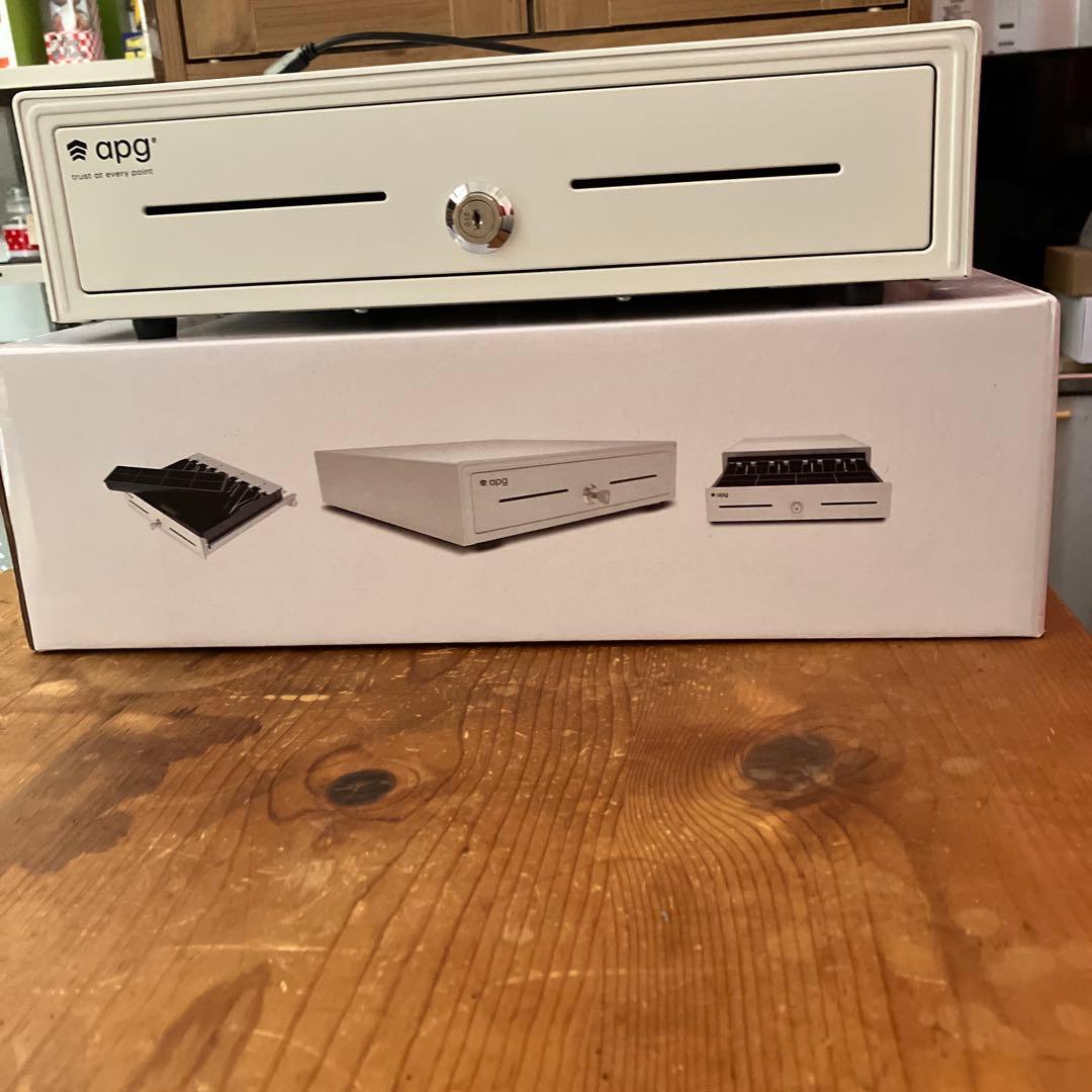 squareターミナル、キャッシュドロワー、専用ハブ、ロール紙4点セット