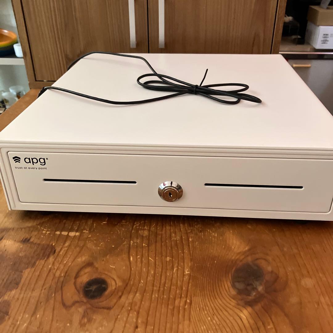 squareターミナル、キャッシュドロワー、専用ハブ、ロール紙4点セット