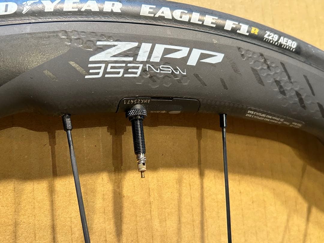 最終価格！新型ZIPP 353 NSW カーボンホイールセット