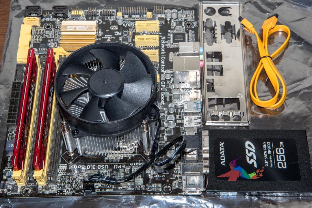 CPU i5-4690/16GB/SSD256GB付Asus B85M-Gセット