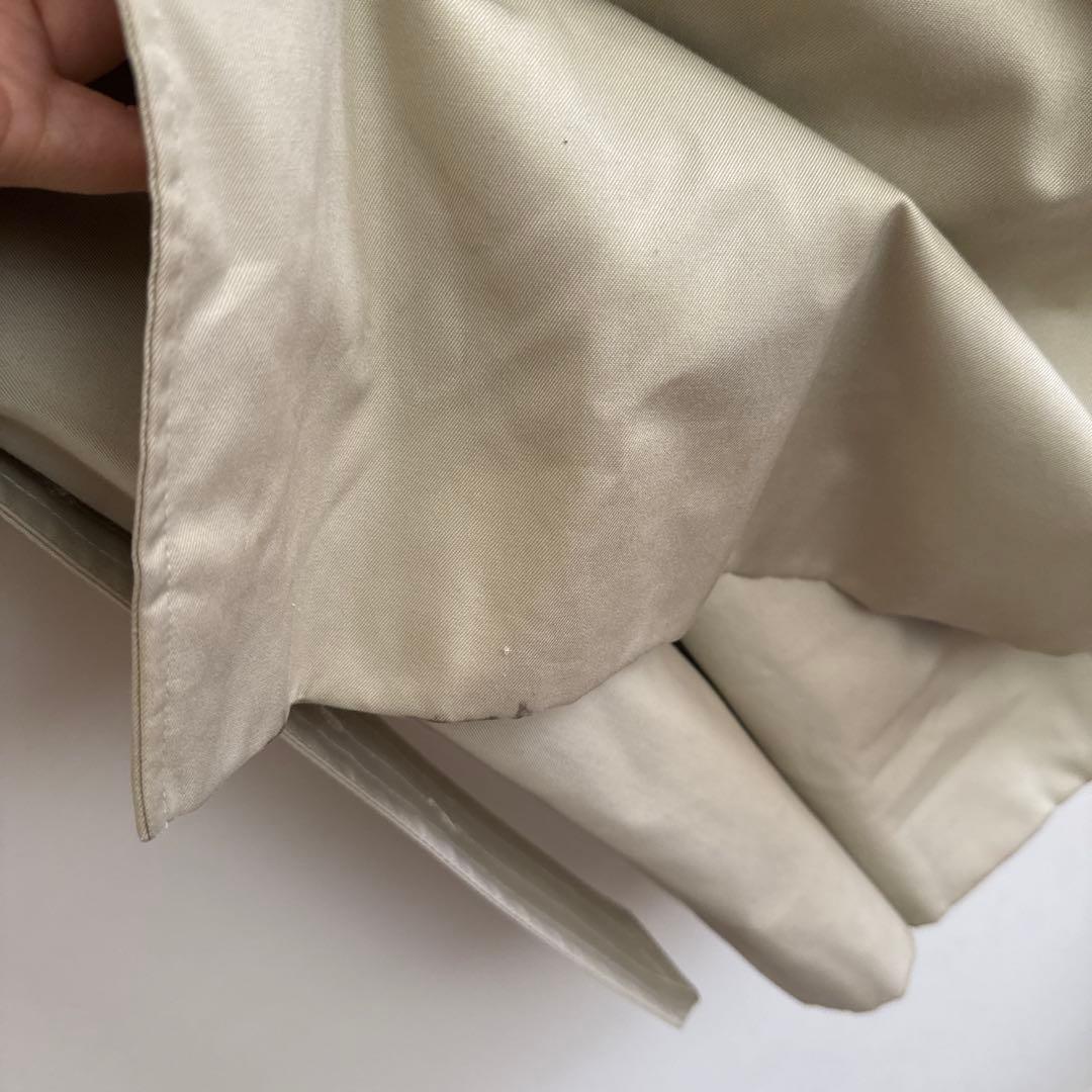 希少　アクアスキュータム　バイカラー襟つきトレンチコート　フェルトライナー