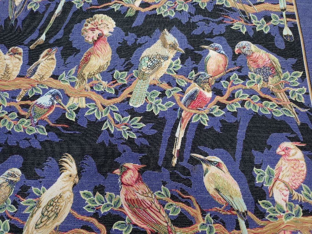 絨毯　モダール　玄関サイズ　鳥　ブルー　紺色　黒