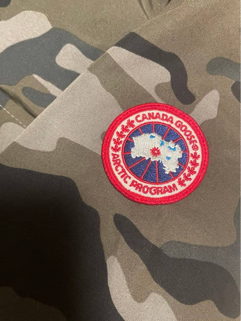 【新品未使用】正規品 ダウン　ガブリオラパーカー Sサイズ