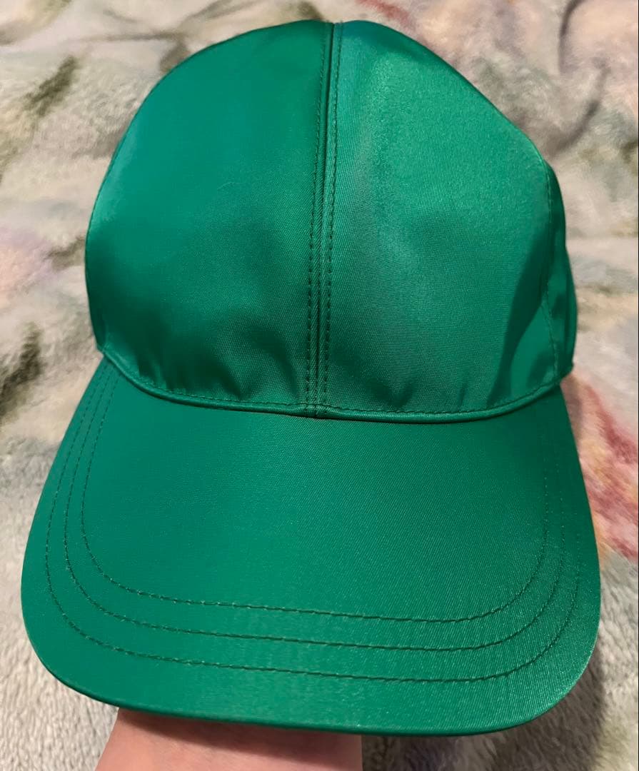 新品！プラダ★ベースボールキャップ帽子★新品