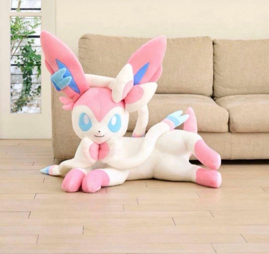 新品未使用　ポケモンセンター　ニンフィア　ぬいぐるみ　等身大