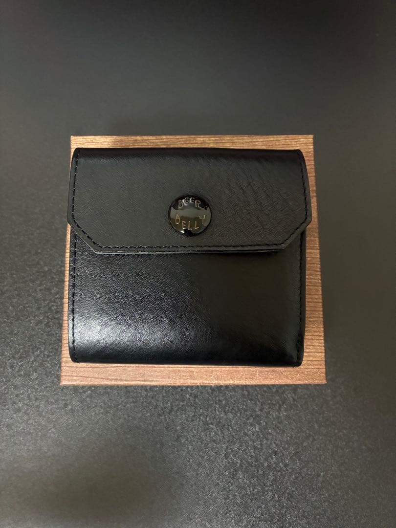 ビアベリー　ハッチバック　財布