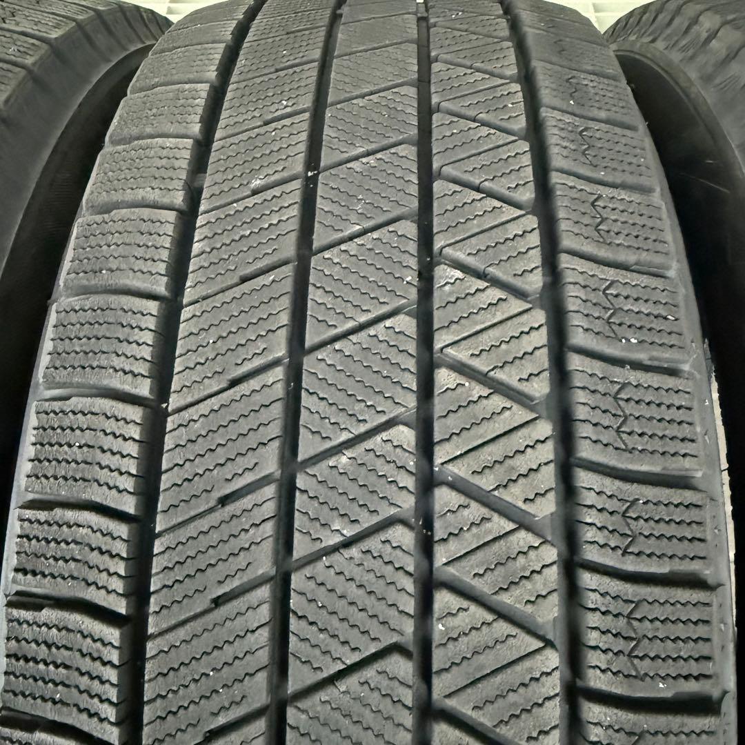 A①215/55R17 ブリヂストンVRX3スタッドレスタイヤ４本