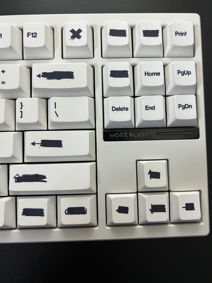 Morkblade Bold TKL 磁気キーボード ホワイト